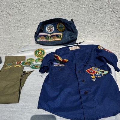 Vintage Boy Scout Webelos Sashe, Vest & Pouch w/ Merit Badges Patches And Pins