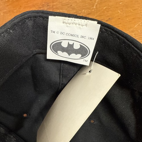 Vintage DC Batman Hat Logo Cap Black Yellow Snapback NEW WITH TAGS!! - Picture 15 of 20