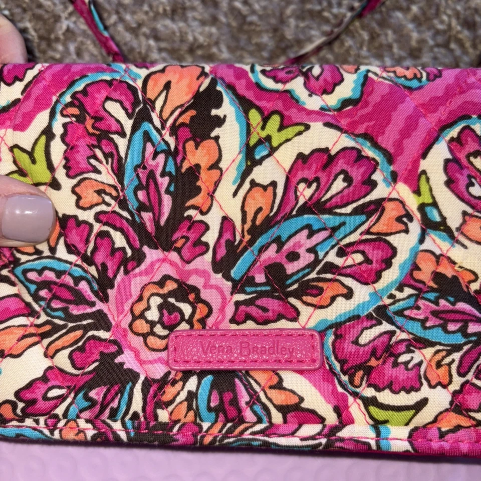 "Bolso Bandolera/Cartera Vera Bradley Rosa Floral *Todo en Uno* 4""x7"" Acolchado" Foto 4 de 4