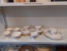 Royal Osborne Fine Bone China Tea Set 20 Pieces Floral Design - Z#1012