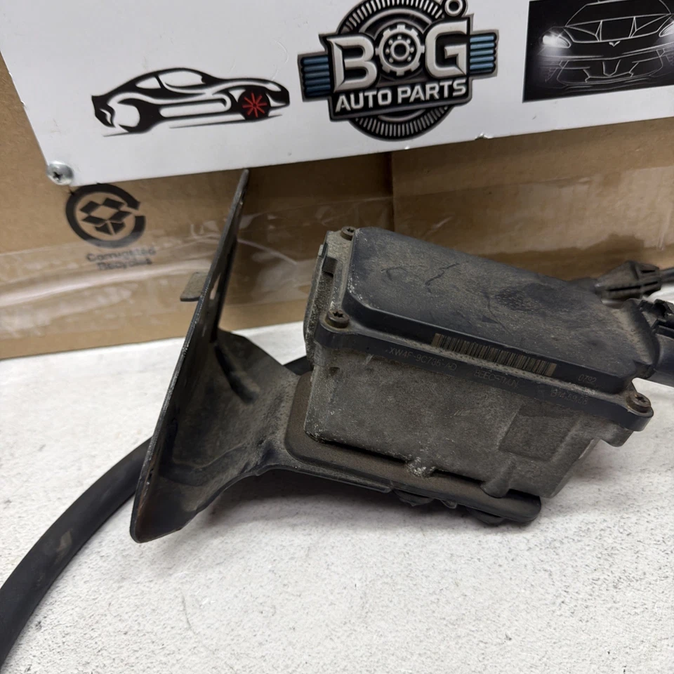 Ford Explorer 2003-2005 ECM módulo servo control de crucero y cable OEM XW4F9C735AD Foto 2 de 4