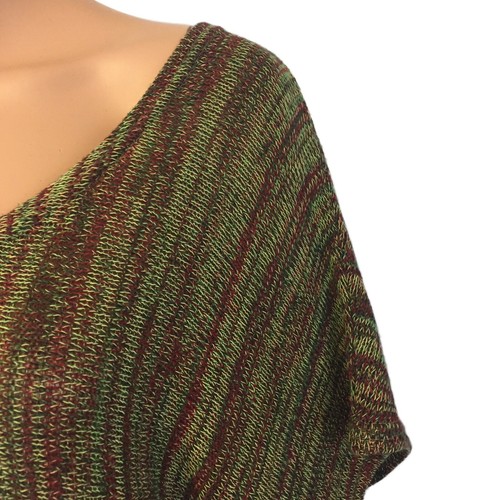 Cato Size Medium Green & Red Sheer Knit Short Sleeve Scoop Neck Blouse Top Shirt - Picture 2 of 8