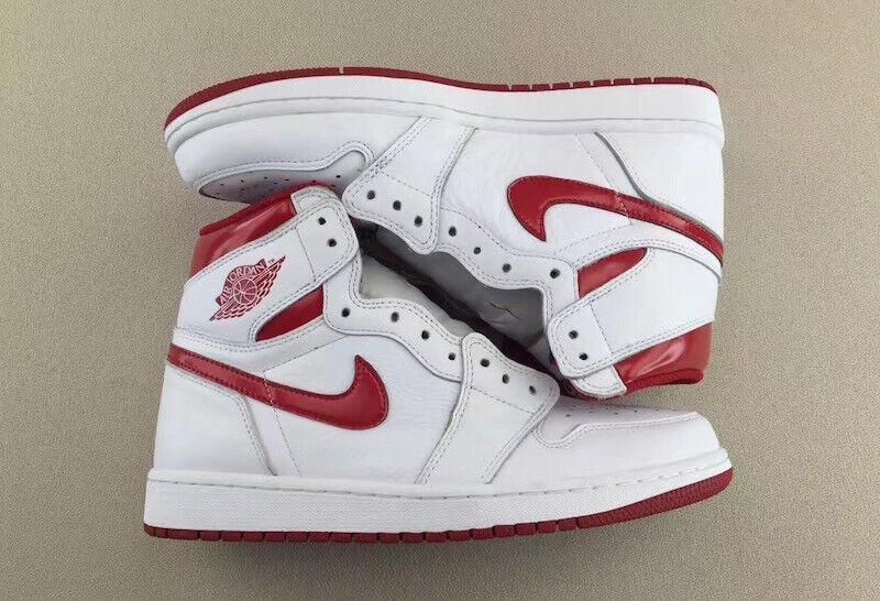 Nike Air Jordan 1 Retro High OG Men's Sizes White Metallic Nike Air Jordan 1 Retro High OG Men's Sizes White Metallic
