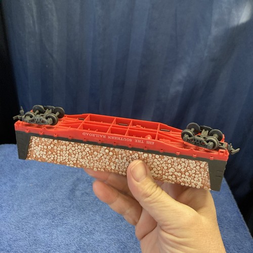 Vintage HO Scale Tyco Log Car with Wood Load Southern Railroad # 4365 HO5 - Picture 9 of 11