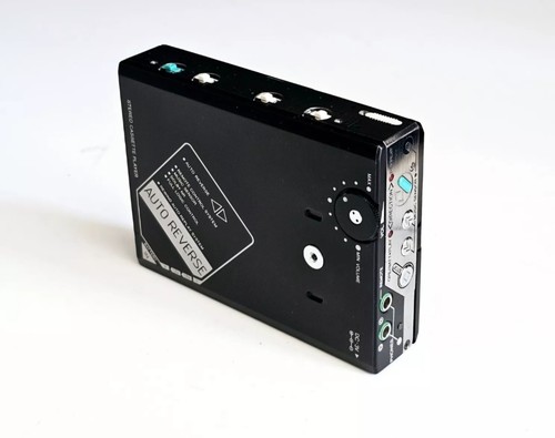 Rare Aiwa HS-G08 Walkman Personal Cassette Player Working With Remote Control - Picture 7 of 16