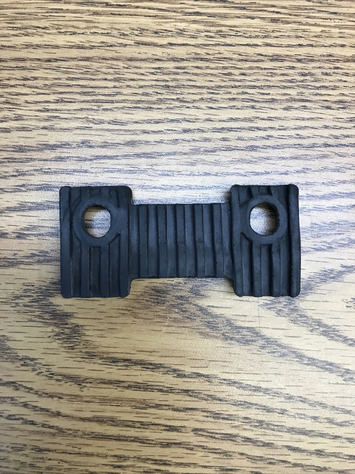 CUSHION, FUEL TANK REAR LOWER