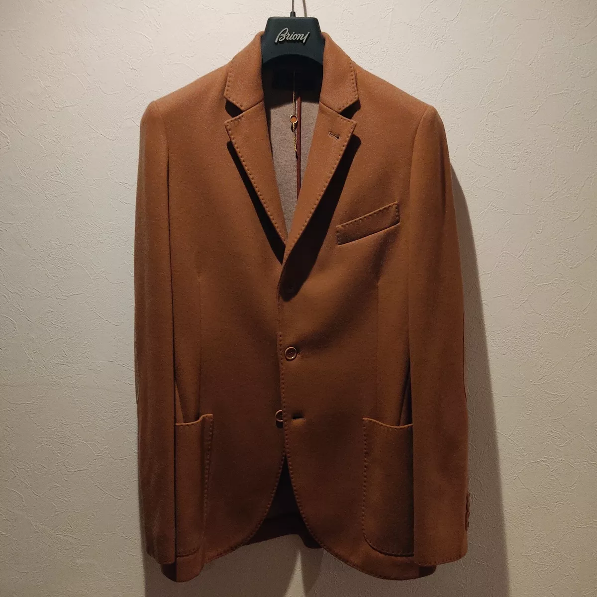 Vicuna jacket shop