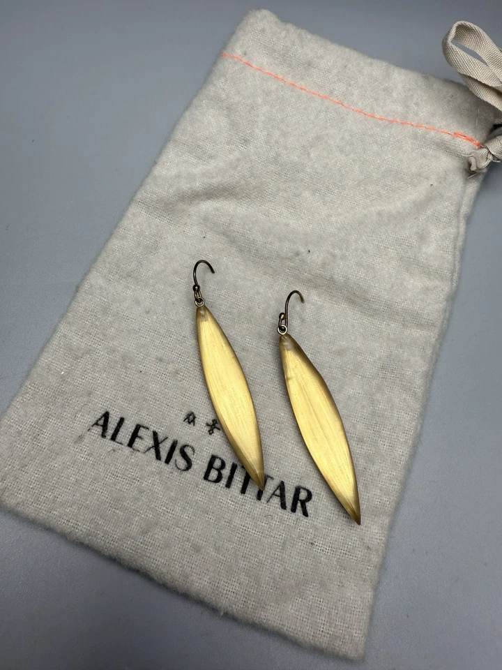 Alexis Bittar 100% Authentic Golden Lucite Spear Earrings 2.375” x .375” VTG - Image 4 of 4