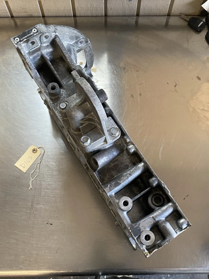 D103 2011-2014 HYUNDAI SONATA 2.4L UPPER OIL PAN 360Y3-2GH00-B Foto 3 de 4