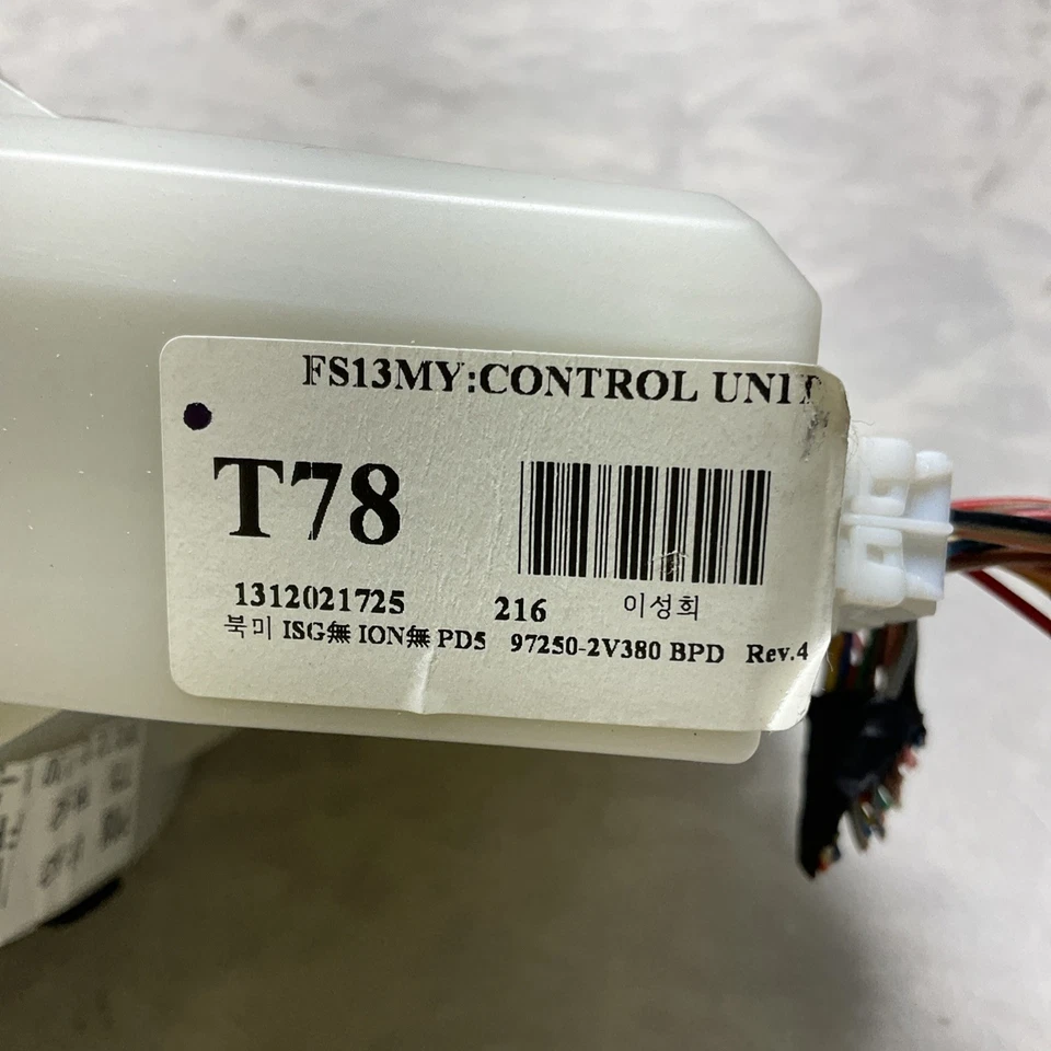 Unidad de control climático calefacción aire acondicionado Hyundai Veloster 2011-2017 97250-2V380 Foto 4 de 4