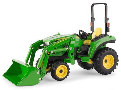 Ertl 45676 1/16 Maßstab John Deere 2038R Traktor