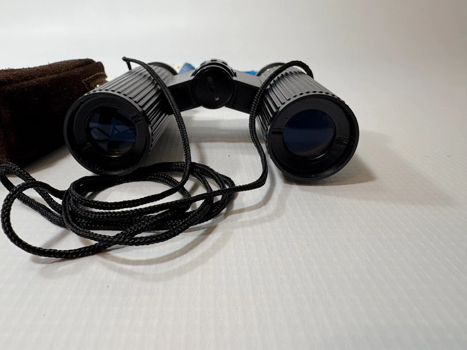 Vintage Carl Zeiss Jena Small Binoculars- DF 6 X 18 & Case from Germany - Image 2 of 4