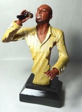 STATUE ET DESIGN BUSTE MUSICIEN NOIR JAZZ CHANTEUR 21 cm
