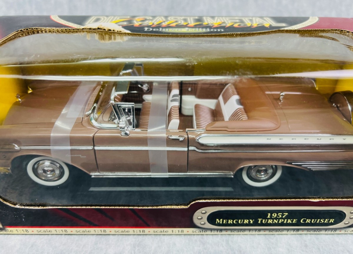 ダイキャストカー1/18 MERCRY TURNPIKE CRUISER 1/18 1957 MERCURY TURNPIKE CRUISER CONV.IN YELLOW BY ROAD