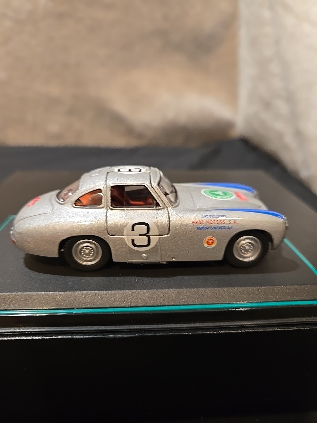 Picture 6 of 8