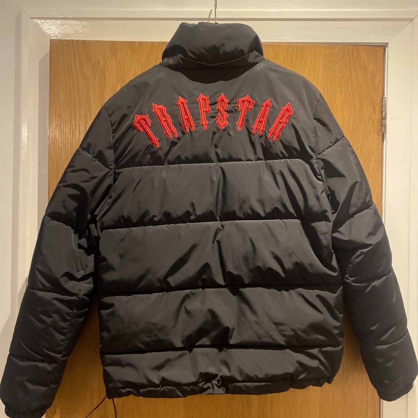 Trapstar Irongate Detachable Hooded Puffer Jacket Black Small eBay