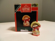 1992 Mom Hallmark Keepsake Miniature Ornament