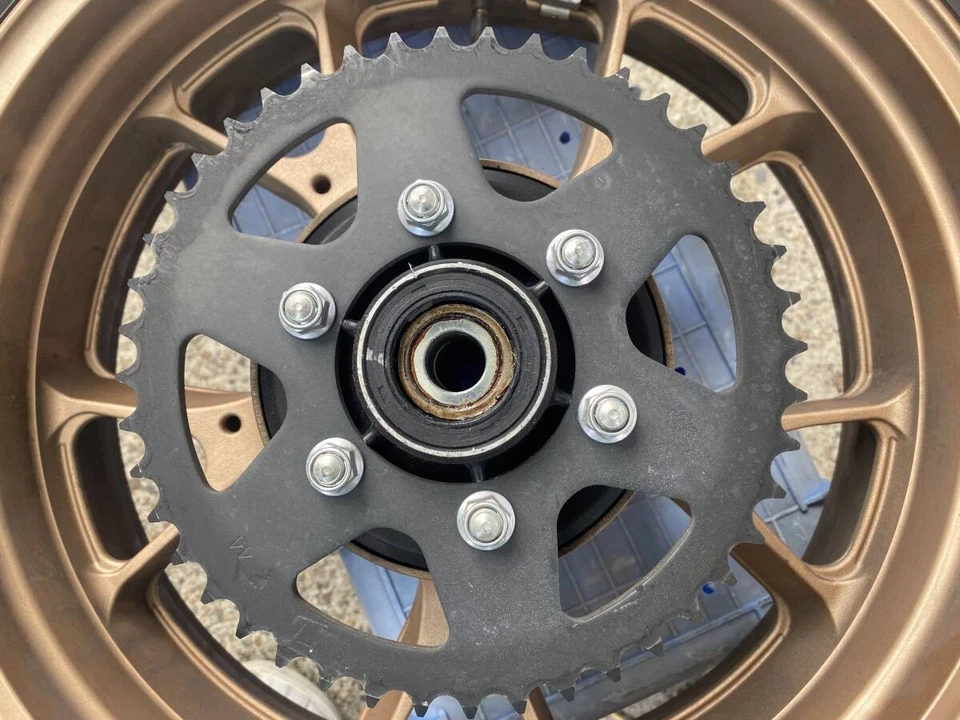 Rueda trasera Kawasaki Zrx1200Daeg R-0080 180/55Zr17M/C  Foto 4 de 4