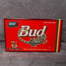 Revell Budweiser Louie Lizard 25 Monte Carlo 1:24 NASCAR Diecast Car COA 1997