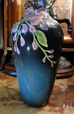 FRANZ Sammlung skulpturierte Glyzinien Blumen VASE - groß 12 Zoll - Künstler signiert