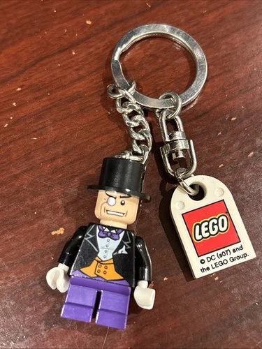 Lego Batman THE PENGUIN Keychain Key Chain 852081