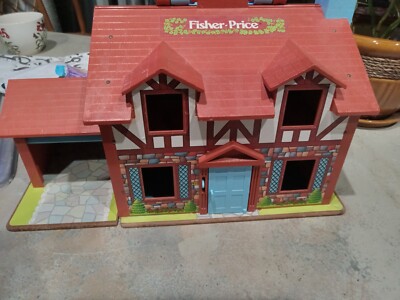 Vintage Toys Fisher Price Dollhouse Tudor Play House 1980 Doorbell Rings