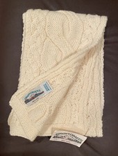 ARAN CRAFTS IRELAND 100 WOOL IVORY CABLE KNIT SCARF 66  l x 9  w