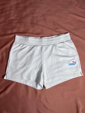 Puma Women’s Essentials 4” Sweet Regular Fit Shorts Color White Size L