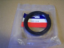 Austin Rover Maestro Rep. front outer hub oil seal (Unipart GHS214) See listing