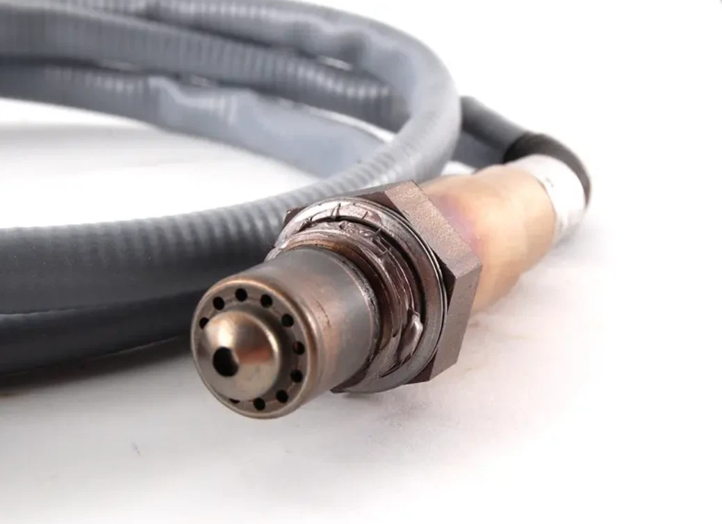 NEW BMW 3 E90 FRONT LAMBDA OXYGEN SENSOR 11787558087 7558087 07-15 