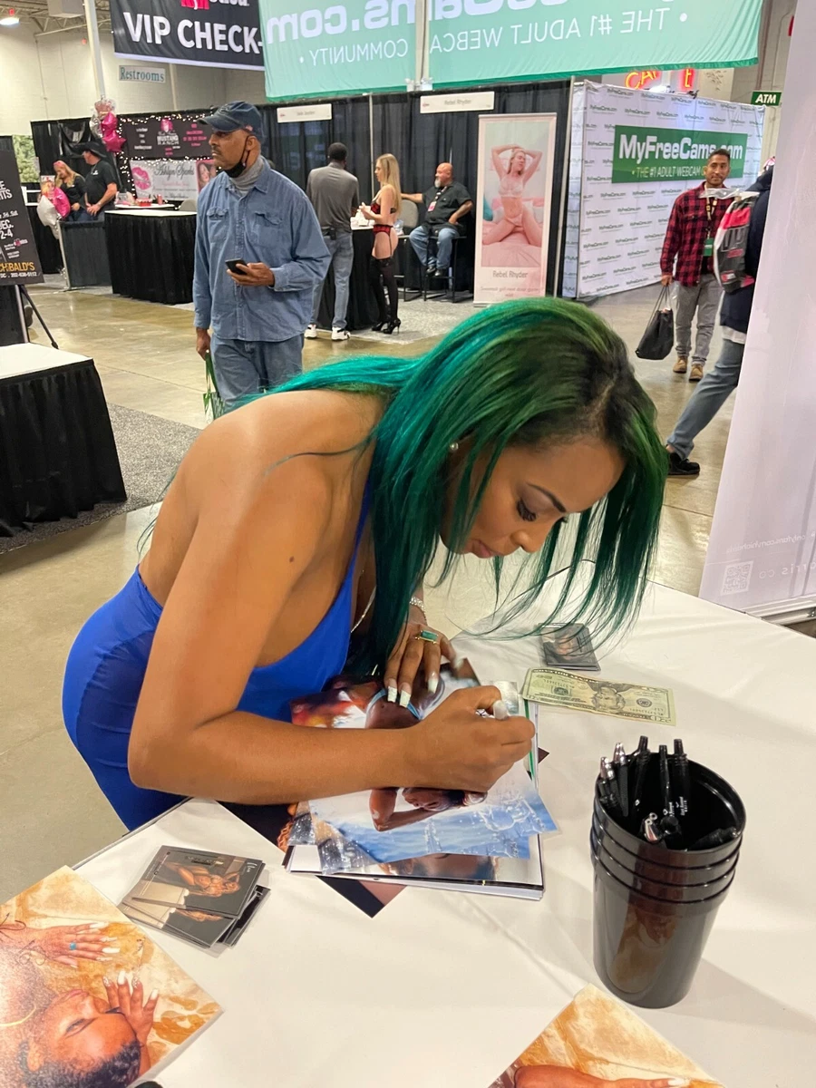 Nia Harris Super Sexy Instagram Adult Model Signed 8x10 Photo COA Proof 5 |  eBay