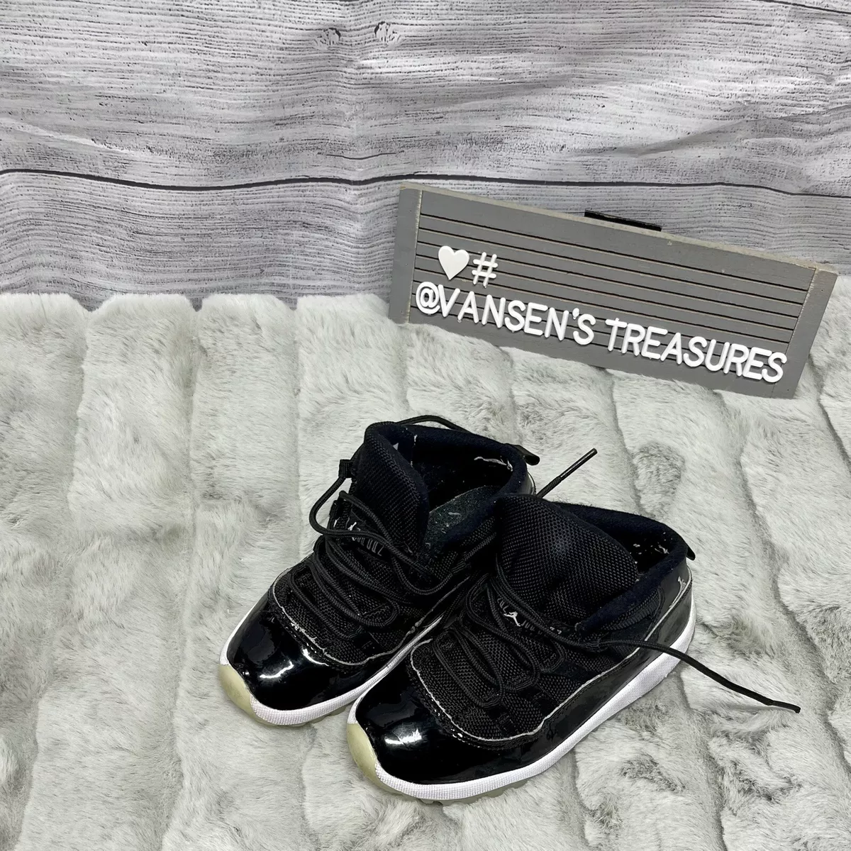 Girls jordan cheap retro 11