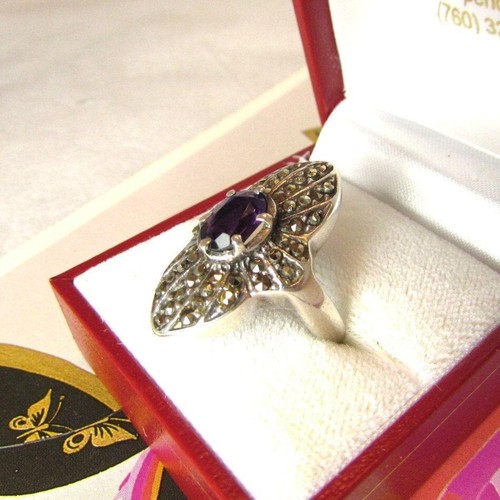 Vintage Gothic Style Sterling Amethyst Marcasite Ring - Picture 3 of 5