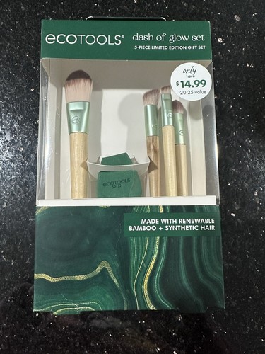 Ecotools Dash of Glow 5-Piece Makeup Brush & Sponge Gift Set - New - Picture 1 of 2