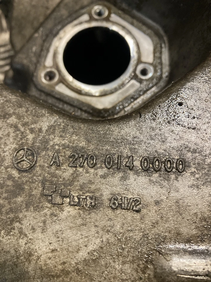 MERCEDES-BENZ CLA 180 C117 Coppa Olio Motore Sump 2700140000 1.6 Benzina - Изображение 4 из 4
