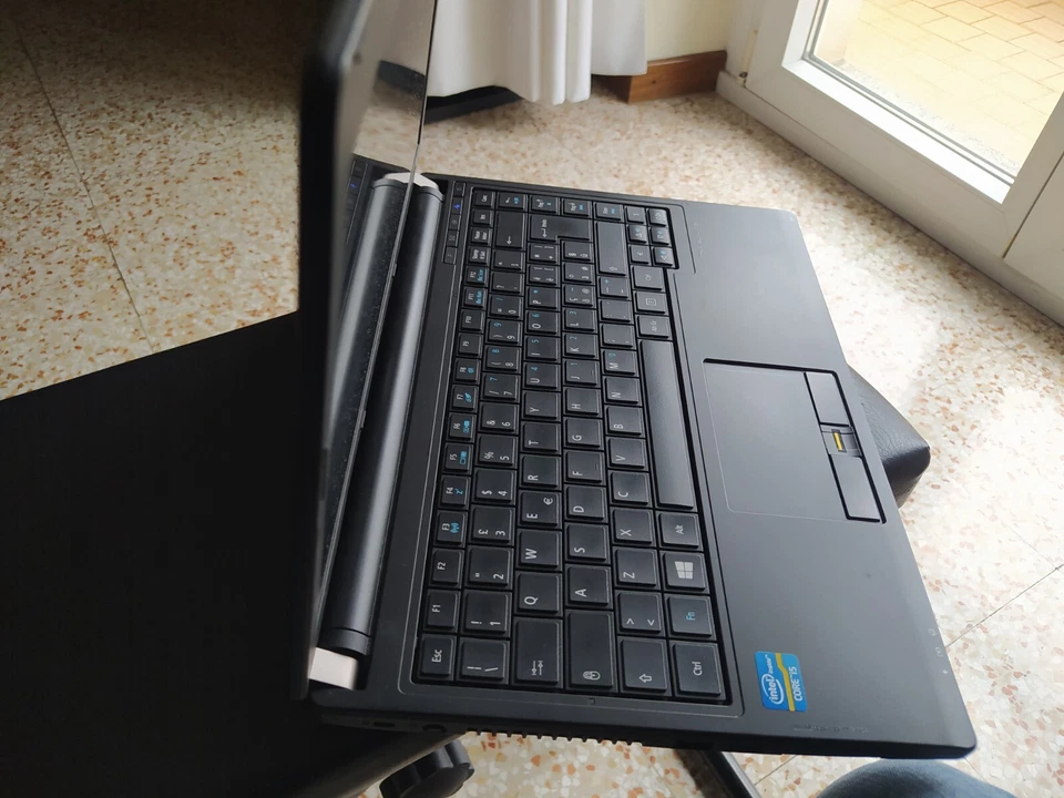 NOTEBOOK PC ACER  P633-M 13.3" i5 3230M 8GB SSD 240GB WIN 11 PRO Office 2021 - Immagine 4 di 4