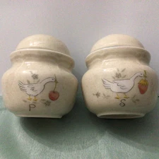 International Tableworks Stoneware Marmalade 8868 Goose Duck Ribbon Fruit Floral