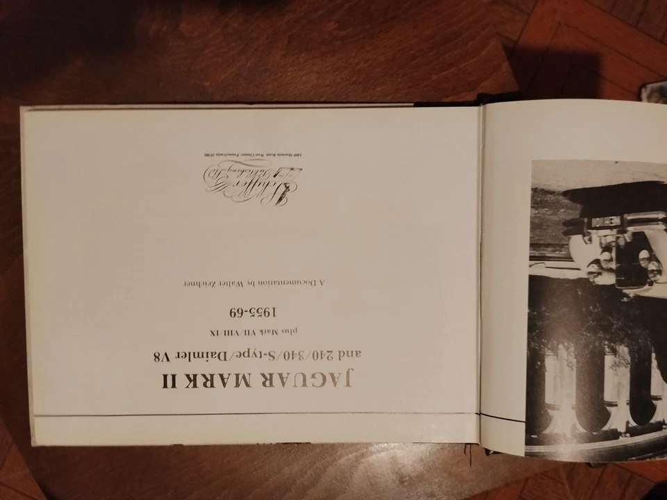 Libro Raro JAGUAR MARK II 1955-69 Walter Zeichner Schiffer Automotive Documenti - Immagine 3 di 4