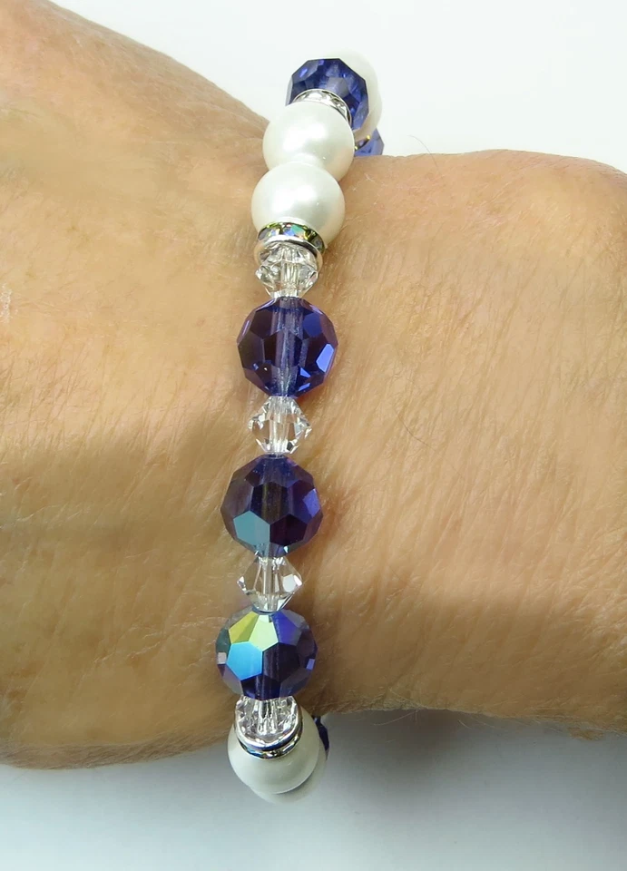 Handmade Beaded Stretch Birthstone Bracelet:White Shell Pearls and Czech Crystal - Image 4 of 4