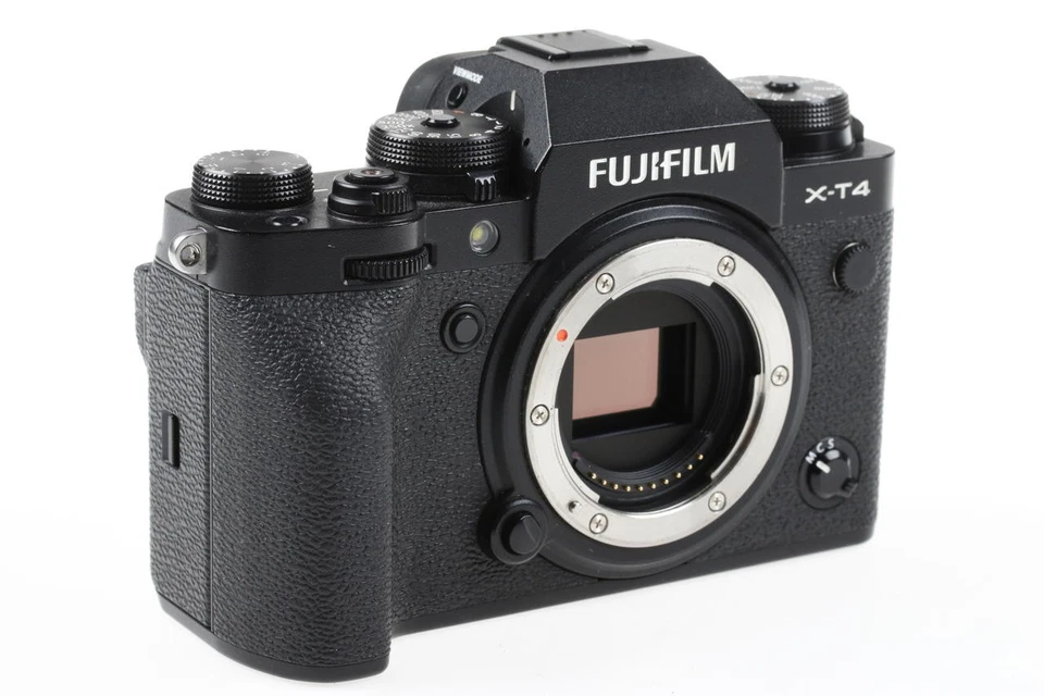FUJIFILM X-T4 Gehäuse - Schwarz - SNr: 0DQ03126 - Bild 2 von 4