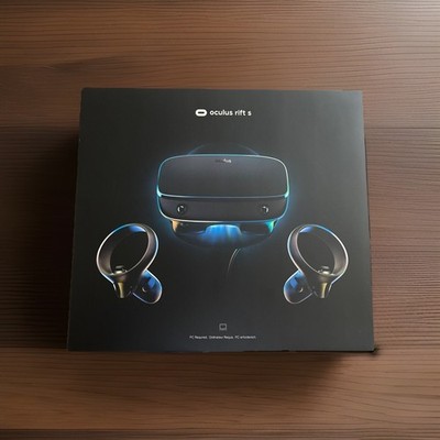Meta Oculus Rift S PC Powered VR Gaming Headset - Black (301-00178-01_SML)