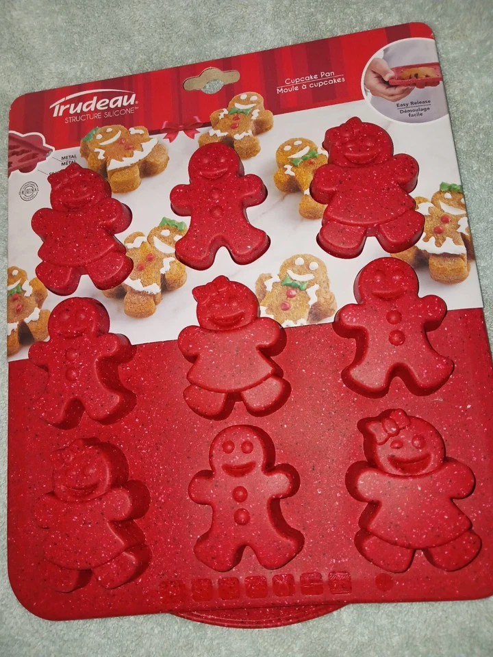 Gingerbread Mold Bake Pan. Silicone & Sprinkle Shakers. New. Trudeau - Image 4 of 4