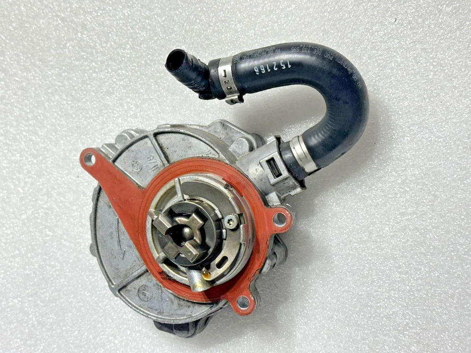Bomba de vacío AUDI S4 V6 2014 3,0 L para Audi S4 2011-2016 Foto 2 de 4