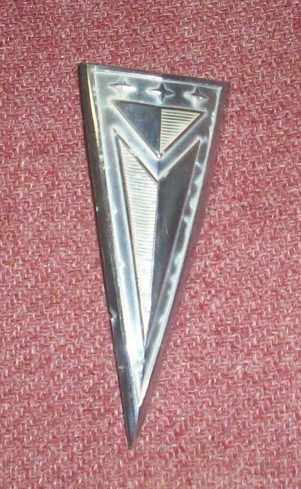 1961 Pontiac Bonneville Catalina Rear Trunk Deck Lid Emblem