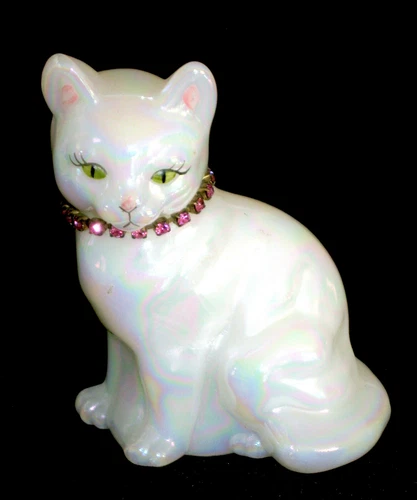 FENTON white IRIDESCENT glass CAT kitty KITTEN figurine w PINK rhinstones SIGNED