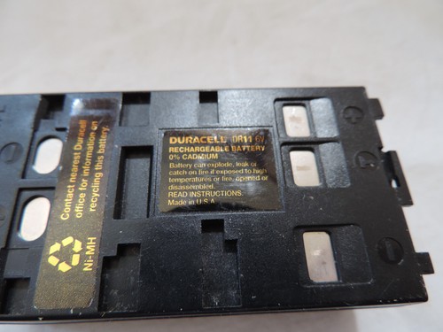 Philips Model PVR850AV01 VHS-C Camcorder mit Akku, Ladegerät, Lampe & mehr - Bild 12 von 12
