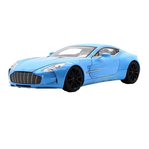 AUTOart 70264 ASTON MARTIN VULCAN 1/18 MODEL CAR MADAGASCAR ORANGE
