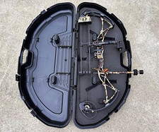 Bowtech Reign 7 RH 70lb 29in Camo Compound Bow w/ Spot-Hogg Sight & Case