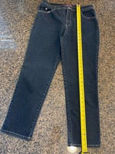 Gloria Vanderbilt Amanda Jeans Women's Sz 12 Short Dark Blue Denim Straight Leg