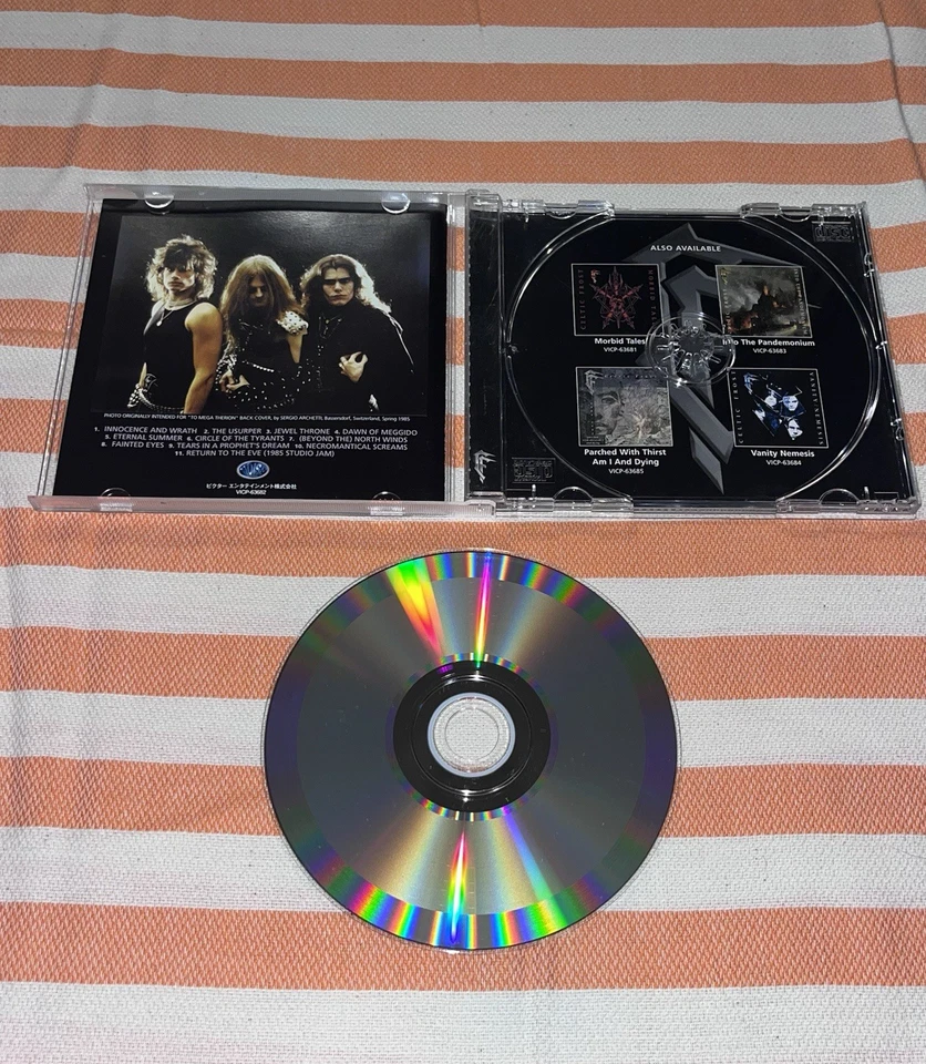 Celtic Frost - To Mega Therion Japan CD w/ OBI, 2 Inserts,  & Sticker VICP 63682 Foto 4 de 4